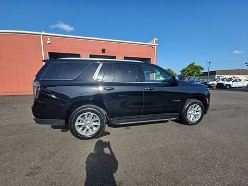 Used 2025 Chevrolet Tahoe Premier AWD/4WD image 10