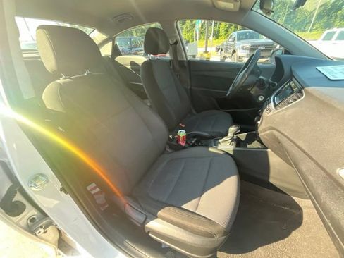 Used 2021 Hyundai Accent SE FWD image 37