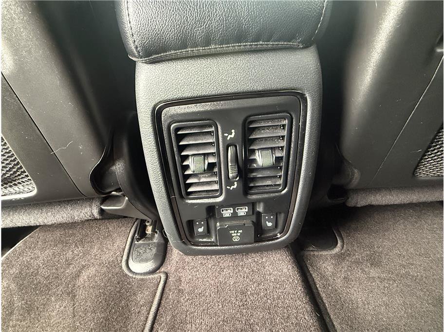 Used 2018 Jeep Grand Cherokee High Altitude AWD/4WD image 26