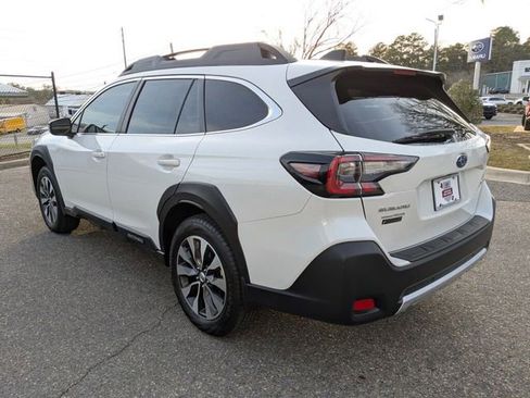 Certified 2025 Subaru Outback Limited w/ Popular Package #2 image 10