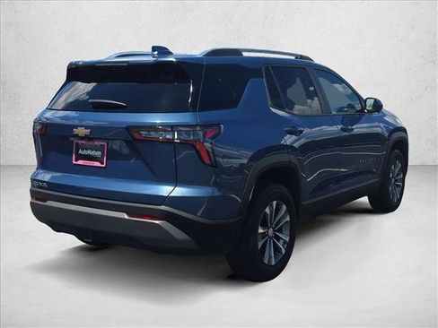 Certified 2025 Chevrolet Equinox LT w/ Convenience Package II FWD image 5