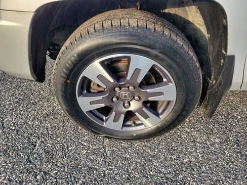 Used 2009 Honda Ridgeline RT image 5