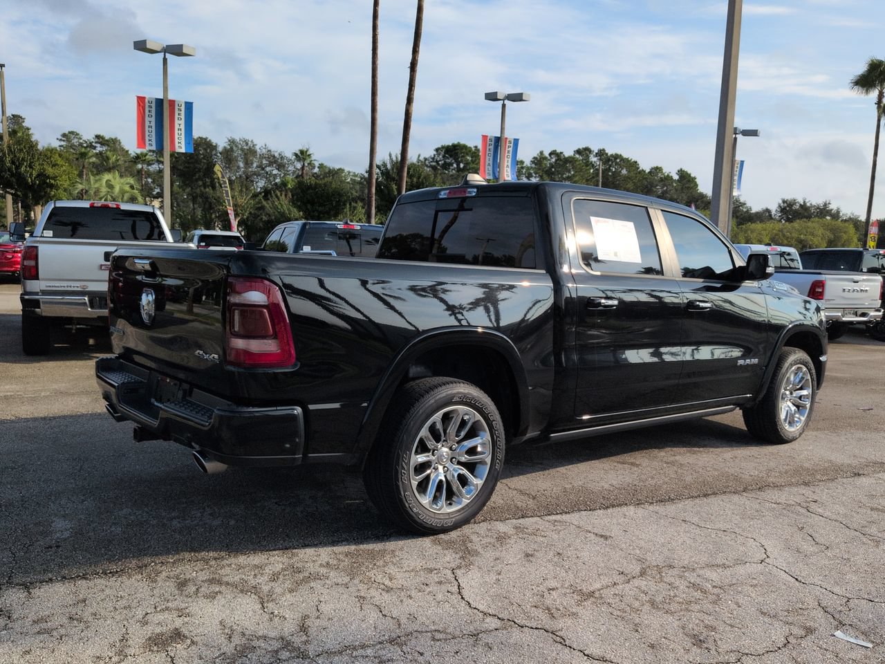Used 2022 RAM 1500 Laramie w/ Laramie Southwest Edition AWD/4WD image 4