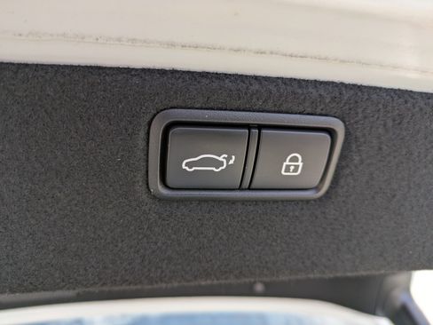 Used 2020 Genesis G80 3.3T Sport image 18