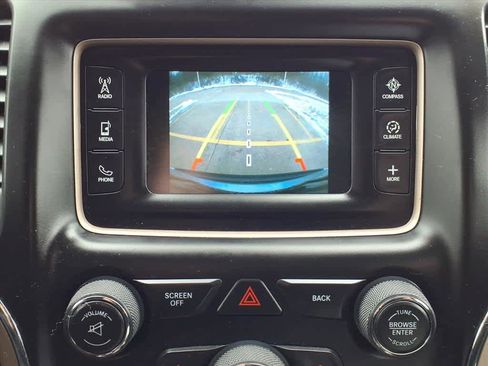 Used 2017 Jeep Grand Cherokee Laredo w/ Quick Order Package 23E image 14