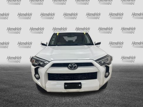 Used 2017 Toyota 4Runner SR5 Premium AWD/4WD image 3