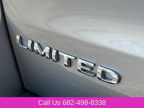 Used 2024 Ford Expedition Max Limited AWD/4WD image 10