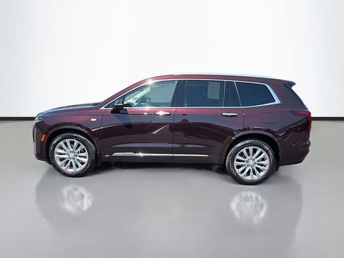 Used 2021 Cadillac XT6 Premium Luxury AWD/4WD image 4