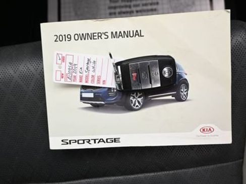 Used 2019 Kia Sportage EX w/ EX Sport Appearance Package AWD/4WD image 12
