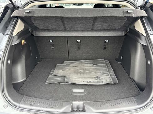 Used 2023 Buick Encore GX Select w/ Safety Package II image 21