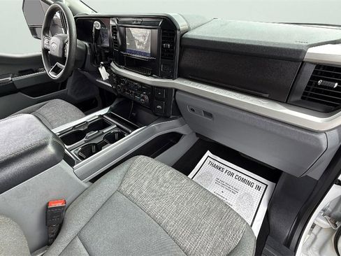 Used 2025 Ford F250 XLT w/ FX4 Off-Road Package image 32