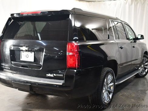 Used 2017 Chevrolet Suburban Premier image 7