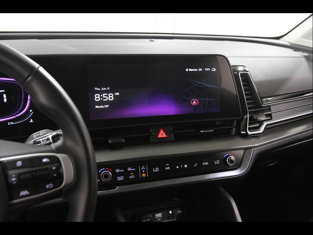 Used 2025 Kia Sportage EX AWD/4WD image 9