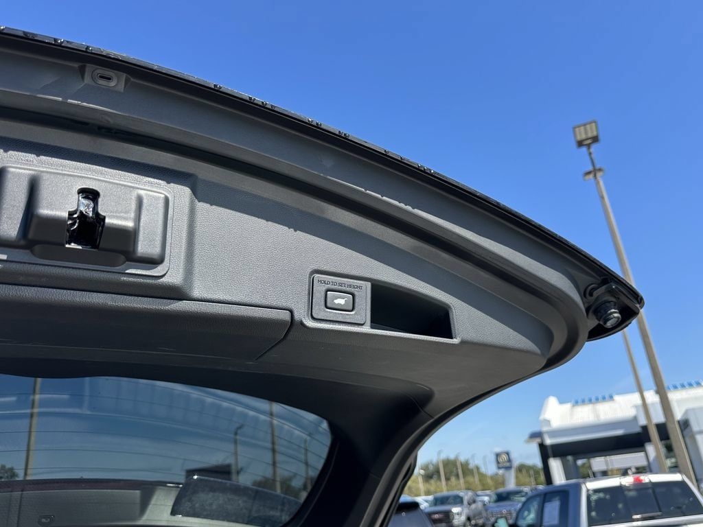 Used 2022 Acura RDX w/ Technology Package FWD image 13