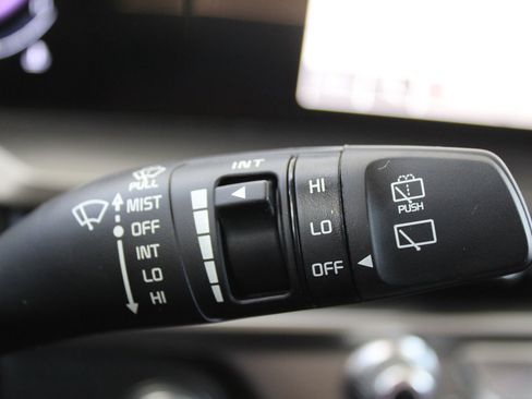 New 2025 Kia Telluride S image 29