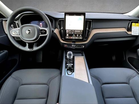 New 2026 Volvo XC60 B5 Plus w/ Protection Package Premier image 5