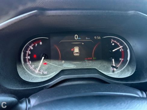 Used 2019 Toyota RAV4 Limited w/ Cold Weather Package FWD image 31