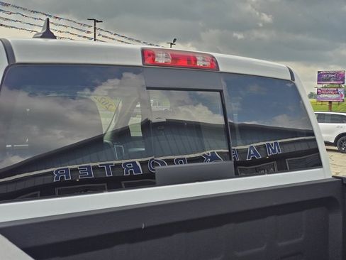 Used 2022 RAM 1500 Classic SLT w/ Electronics Group image 14