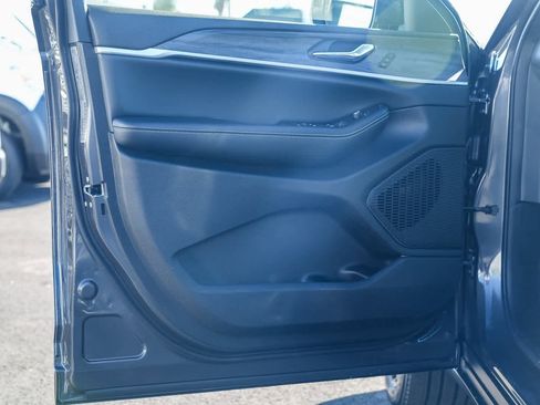 New 2025 Jeep Grand Cherokee L Limited image 20