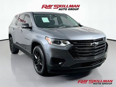Used 2020 Chevrolet Traverse LS w/ LPO, Blackout Package FWD image 1