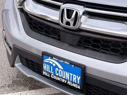 Used 2018 Honda CR-V Touring image 12