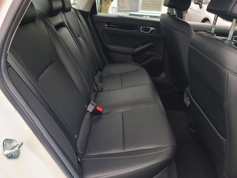 Used 2024 Honda Civic Touring image 17