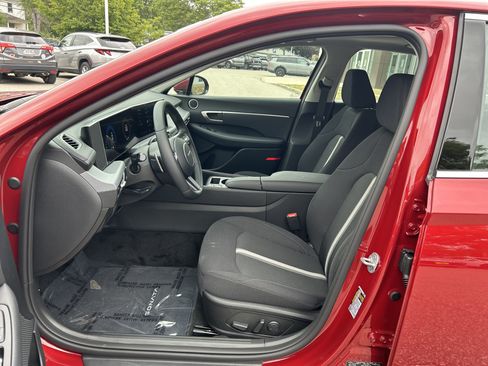 New 2026 Hyundai Sonata SEL FWD image 4