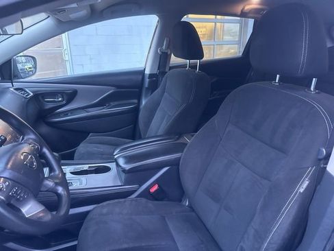 Used 2020 Nissan Murano S image 10