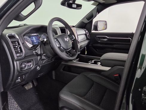 New 2026 RAM 1500 4x4 Crew Cab image 10
