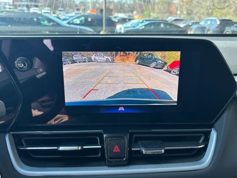 Used 2025 Chevrolet TrailBlazer LT image 24