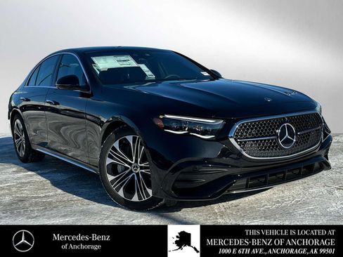 New 2026 Mercedes-Benz E 450 4MATIC Sedan image 1