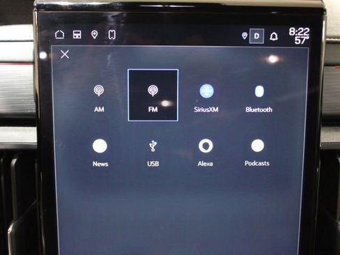 Certified 2024 GMC Acadia AT4 w/ Luxury Package image 3