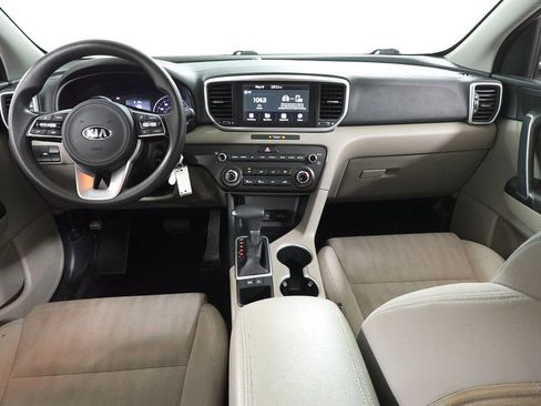 Used 2021 Kia Sportage LX FWD image 11