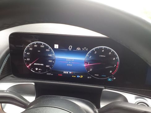 Certified 2024 Mercedes-Benz GLB 35 AMG 4MATIC image 25