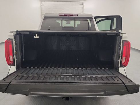 Used 2025 GMC Sierra 1500 Denali Ultimate AWD/4WD image 31