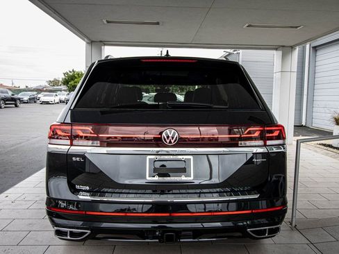 New 2026 Volkswagen Atlas SEL Premium R-Line AWD/4WD image 15
