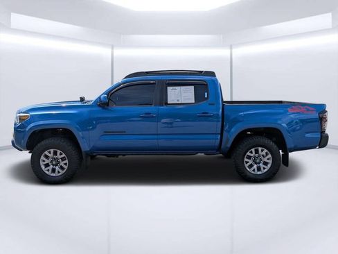 Used 2016 Toyota Tacoma SR5 w/ SR5 Appearance Package (SN) AWD/4WD image 6