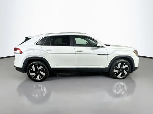 Used 2025 Volkswagen Atlas Cross Sport SEL AWD/4WD image 7
