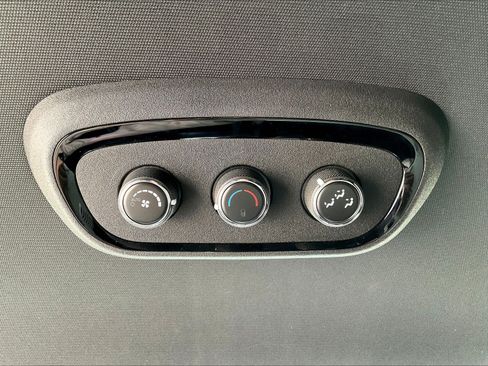 Used 2021 Dodge Durango SXT AWD/4WD image 10