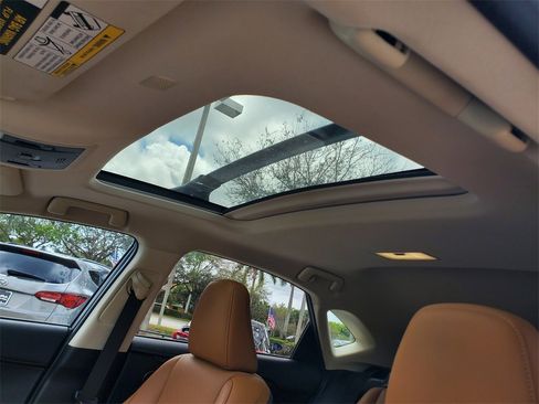 Used 2018 Lexus NX 300 FWD w/ Comfort Package image 18