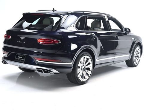 New 2026 Bentley Bentayga Extended Wheelbase AWD/4WD image 4