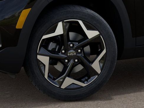 New 2025 Kia Seltos S image 9