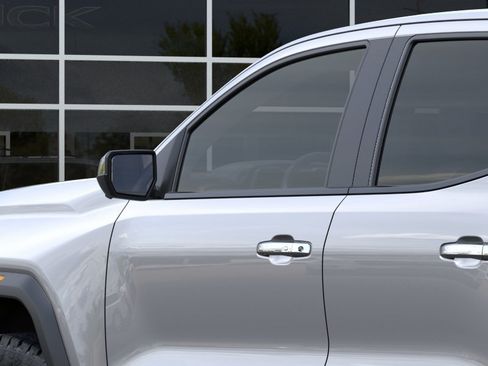 New 2026 GMC Canyon Denali AWD/4WD image 12