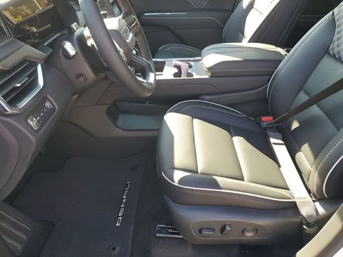 New 2026 GMC Acadia Denali image 33