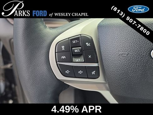 Used 2023 Ford Explorer Limited w/ Limited Technology Package RWD image 30