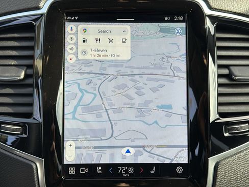 Used 2024 Volvo XC90 B6 Plus image 18