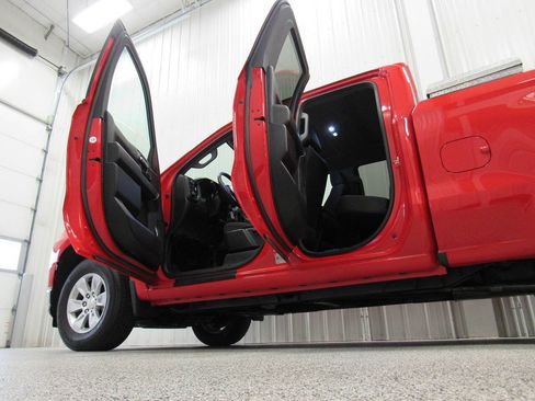 Used 2020 Chevrolet Silverado 1500 W/T w/ WT Value Package image 17