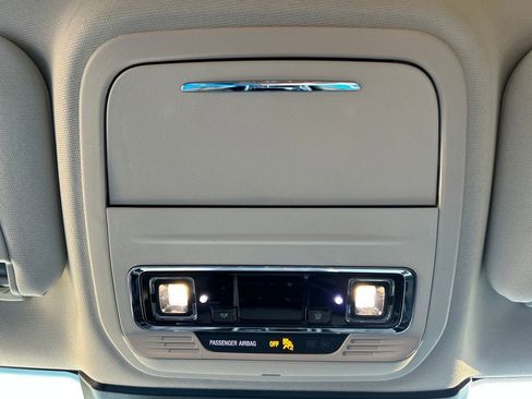 Used 2022 Lincoln Corsair FWD image 19