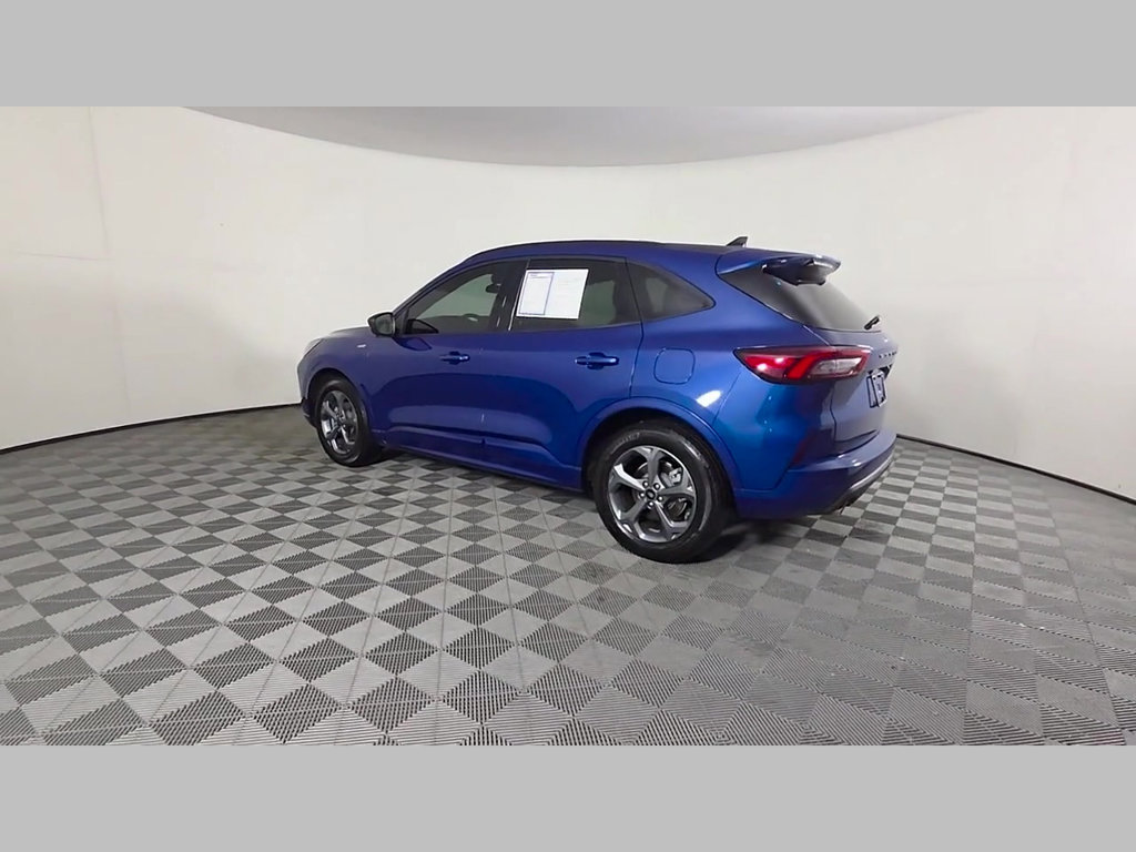 Used 2023 Ford Escape ST-Line w/ Tech Pack #1 FWD image 44