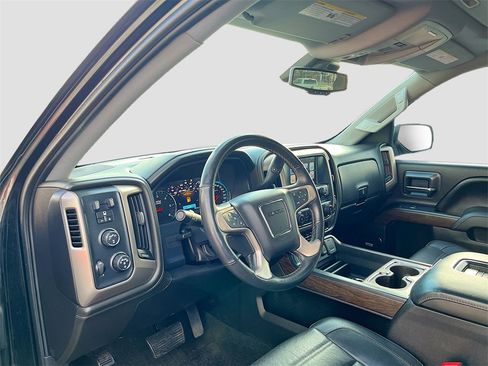 Used 2017 GMC Sierra 1500 Denali w/ Denali Ultimate Package image 9